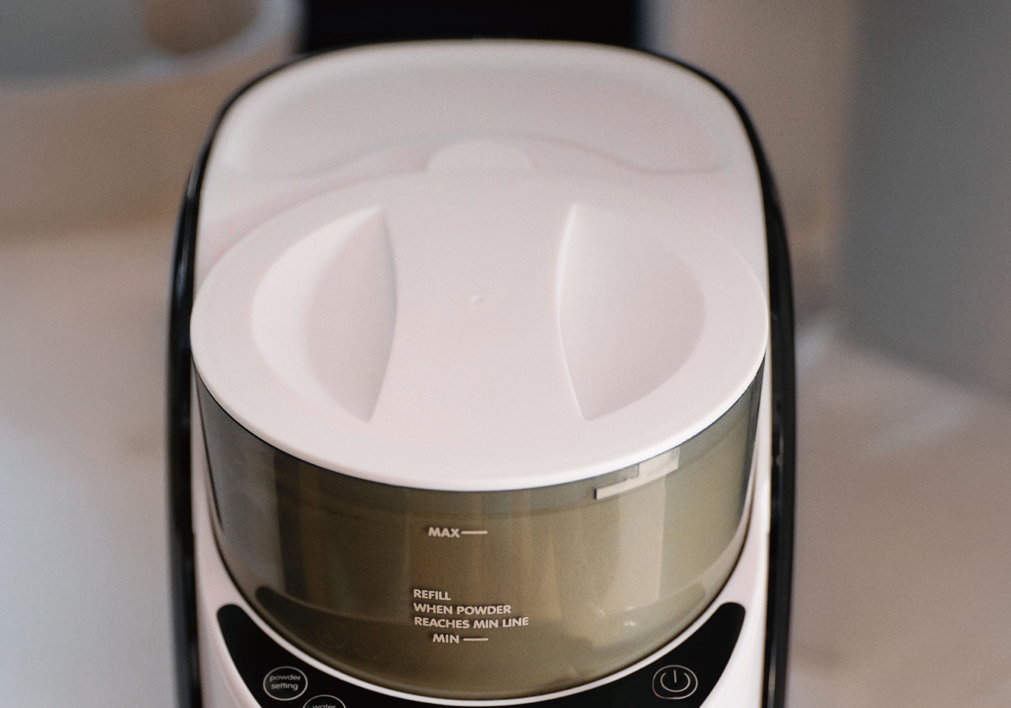 Baby Brezza 自動ミルク調乳器 | 安心・時短・夜間授乳サポートに最適